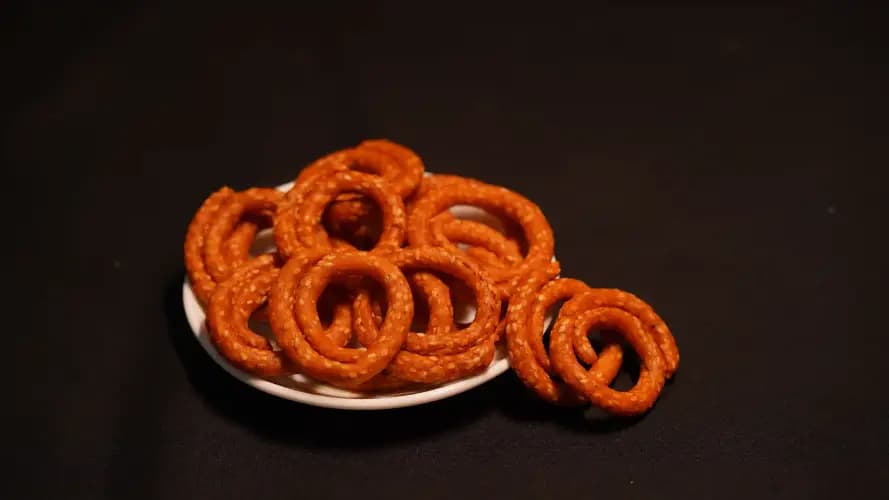 Nuvvula Chekodi